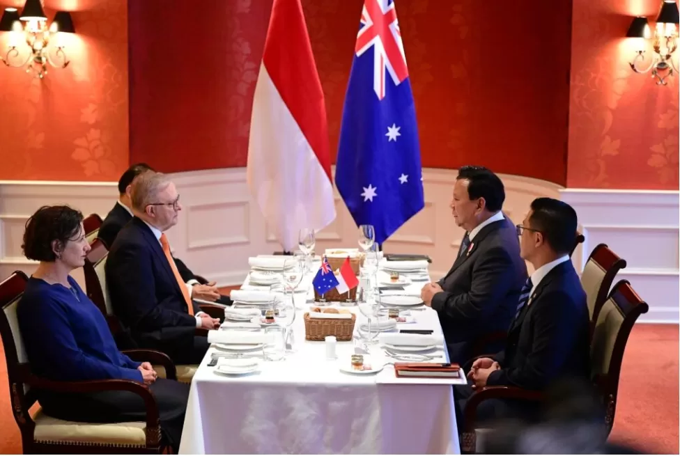 Presiden Republik Indonesia, Prabowo Subianto, menerima kunjungan Perdana Menteri Australia, Anthony Albanese, Kamis (14/11/2024). (Foto: BPMI Setpres/Muchlis Jr)