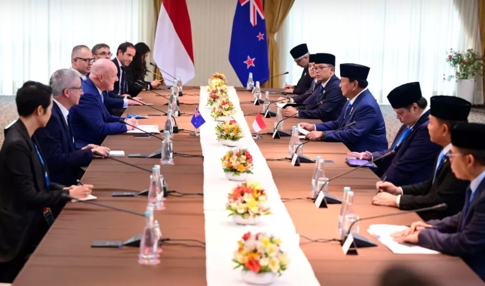 Presiden Republik Indonesia, Prabowo Subianto, menggelar pertemuan bilateral dengan Perdana Menteri Selandia Baru, Christopher Luxon, di Lima, Peru, Jumat (15/11/2024). (Foto: BPMI Setpres/Muchlis Jr)