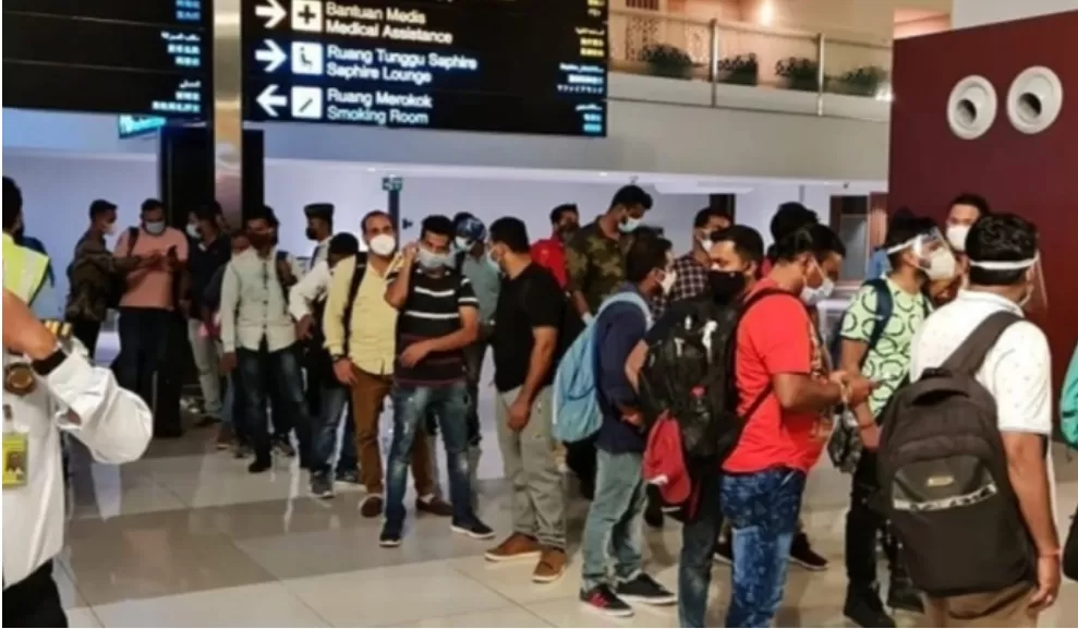 Penumpang pesawat terbang di Bandara Soekarno-Hatta. (Foto: PMJ News/Polres Bandara Soetta)