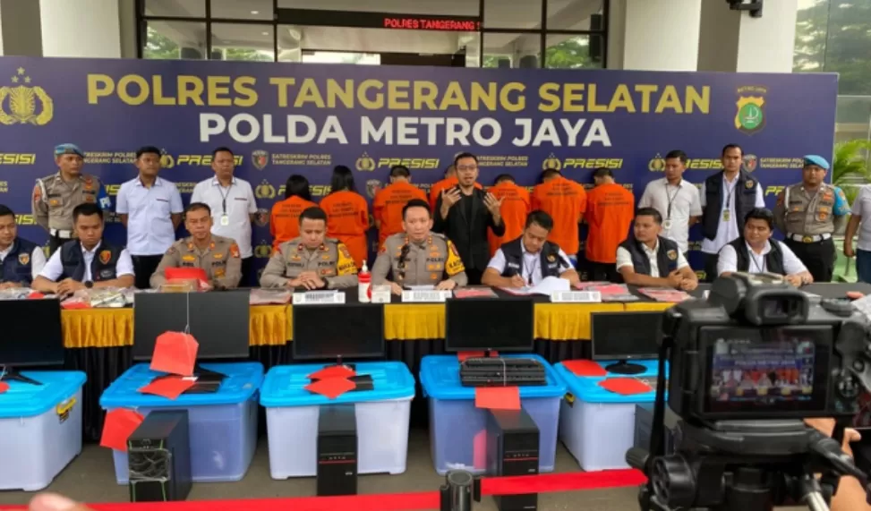Polres Tangsel mengungkap kasus judi online (judol) jaringan internasional. (Foto: PMJ News)