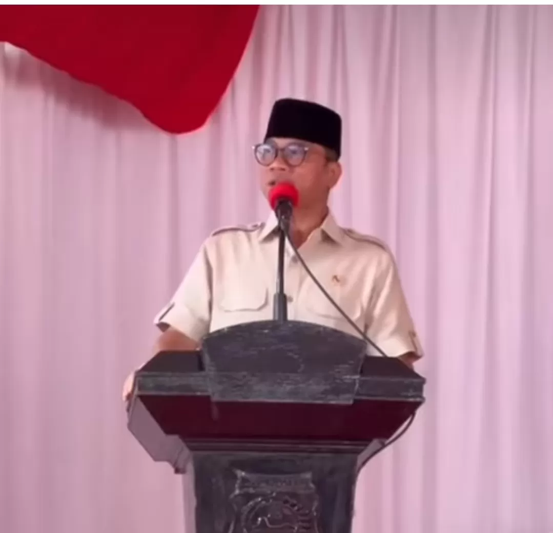 Menteri Desa dan Pembangunan Daerah Tertinggal, H. Yandri Susanto, S.Pt., M.Pd.