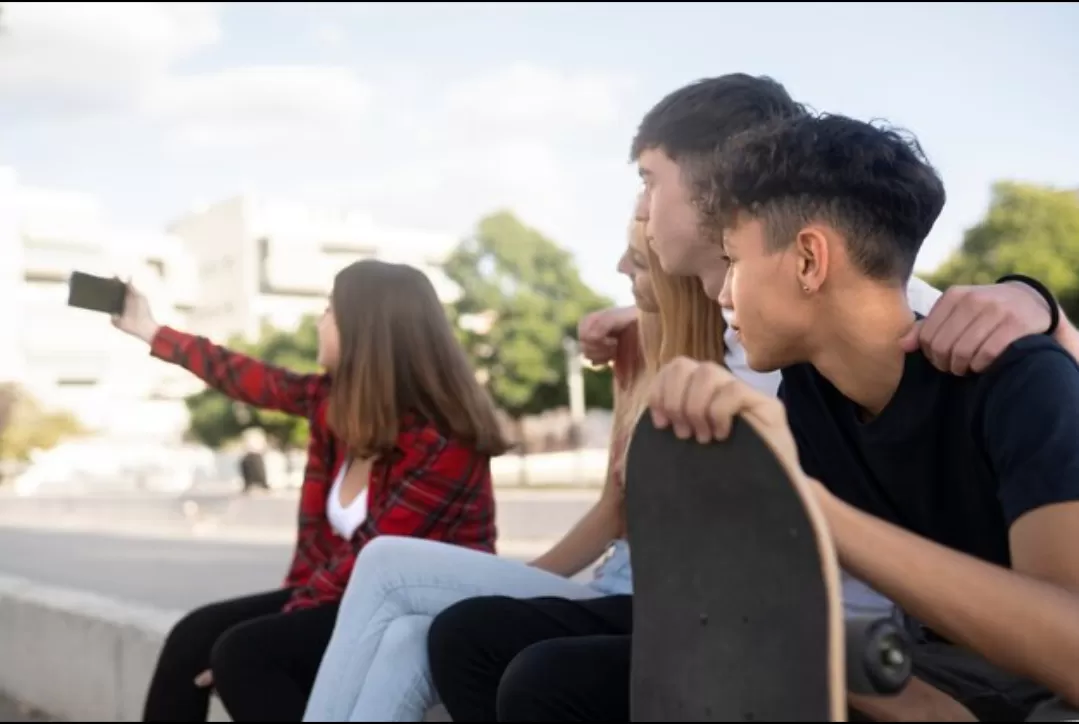 Ilustrasi.Aktivitas fisik dan pola makan sehat menjadi kunci menjaga kebugaran generasi muda di tengah kemajuan teknologi. (Foto: freepik)