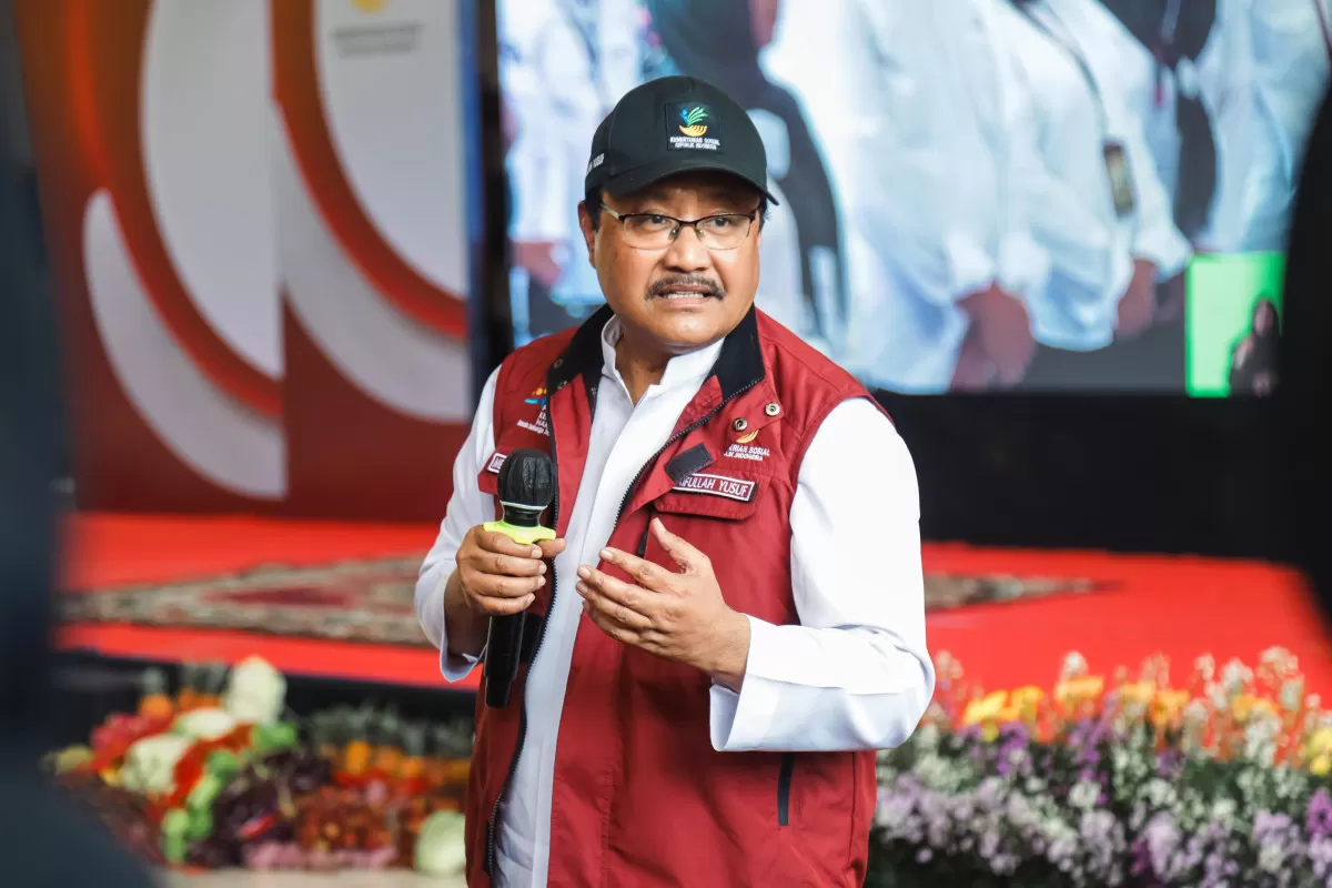 Menteri Sosial Gus Ipul berbicara tentang pentingnya Data Tunggal Sosial Ekonomi Dalam Dialog Bersama Pilar-Pilar Kesejahteraan Sosial di Pendopo Kabupaten Sidoarjo. (Foto: kemensos.go.id)
