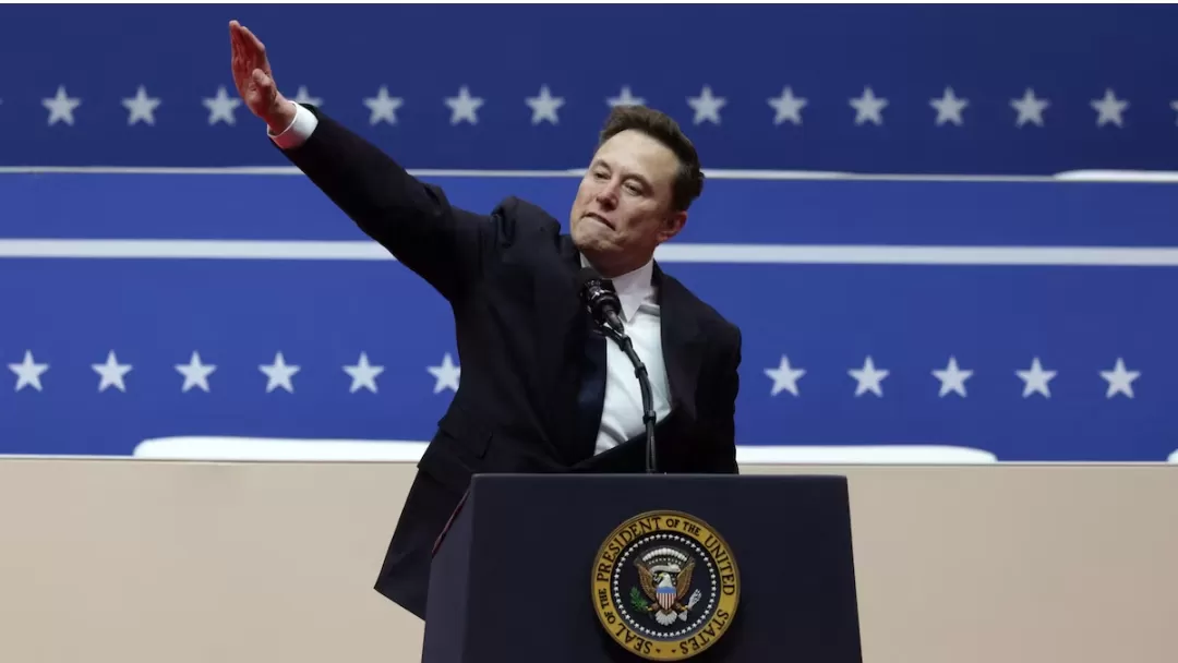 Gerakan tangan Elon Musk memicu perdebatan di media sosial ketika beri pidato saat pelantikan presiden Donald Trump. (Foto: reuters.com)