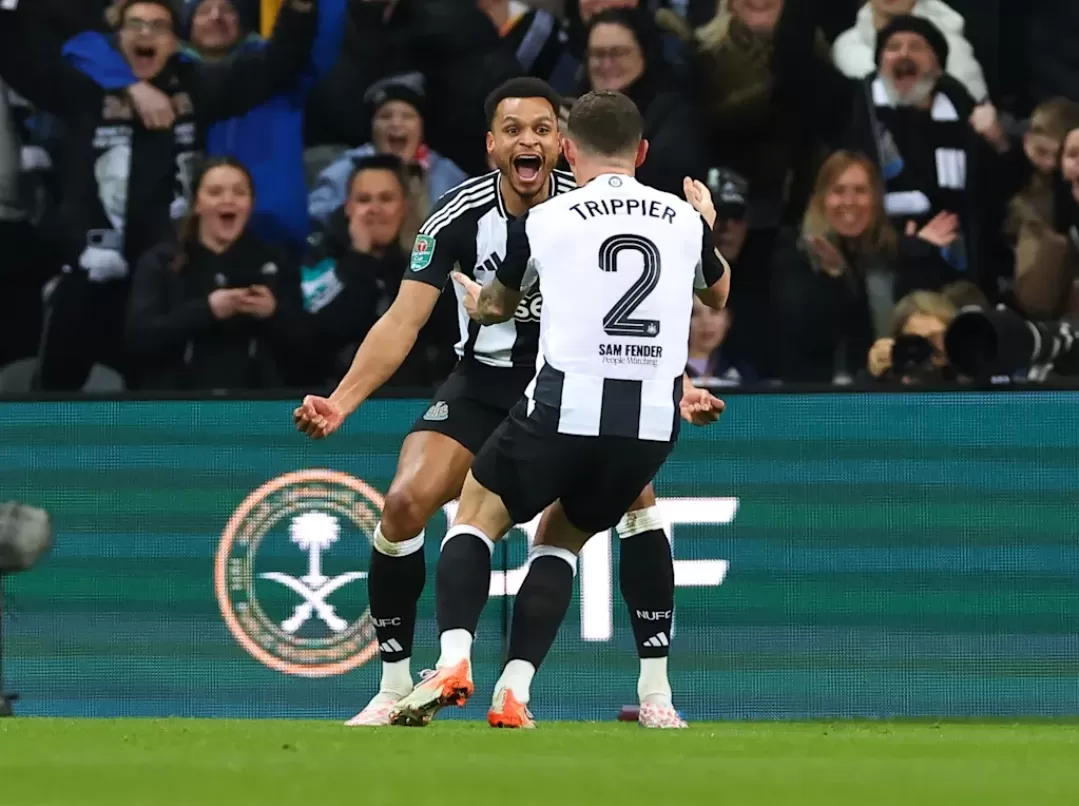 Jacob Murphy saat melakukan selebrasi usai mencetak gol pembuka untuk timnya. (Foto: newcastleunited.com)