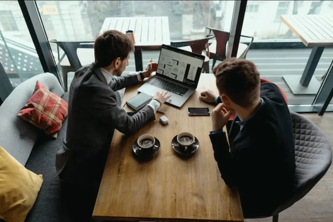 Ilustrasi. Ide bisnis modal kecil yang bisa dijalankan Gen Z dengan mudah dan keuntungan menjanjikan.(Foto: Freepik)