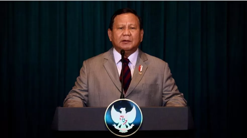Presiden Prabowo menyampaikan pidato diplomasi global dalam World Governments Summit 2025 secara daring. (Foto: BPMI Setpres)