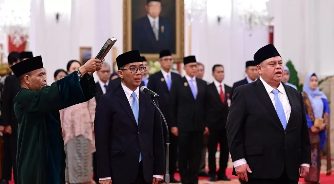 Presiden Prabowo resmi melantik Brian Yuliarto sebagai Mendiktisaintek dalam sisa masa jabatan periode tahun 2024-2029, pada Rabu, 19 Februari 2025 di Istana Negara. Foto: BPMI Setpres/Muchlis Jr