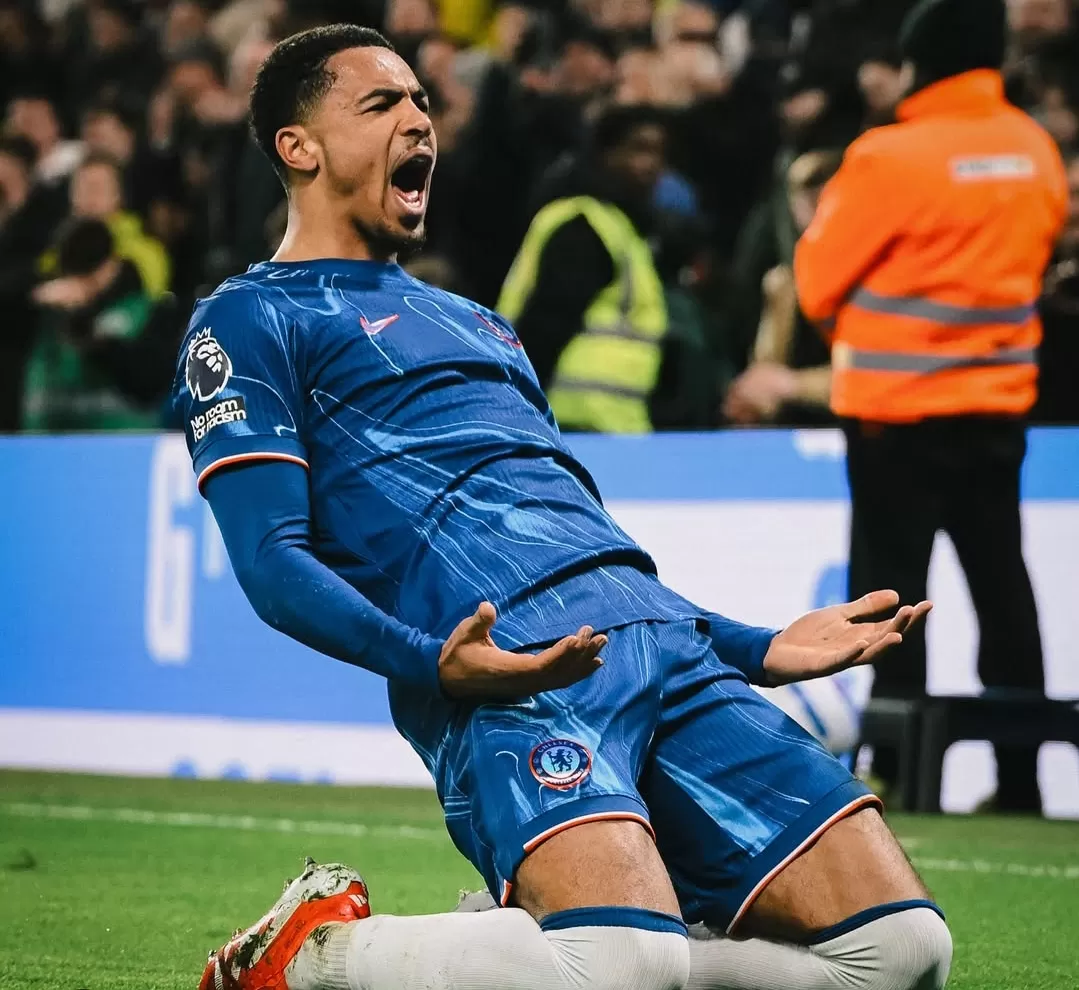 Levi Colwill melakukan selebrasi usai menyumbang gol ketiga untuk Chelsea. (Foto: Instagram @chelseafc)