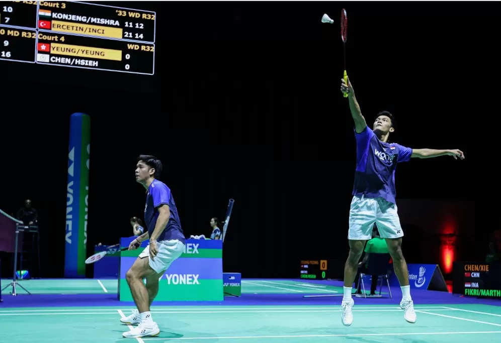 Fikri/Daniel berjuang keras hingga rubber game untuk amankan tiket babak 16 besar. (Foto: Dok. PBSI)