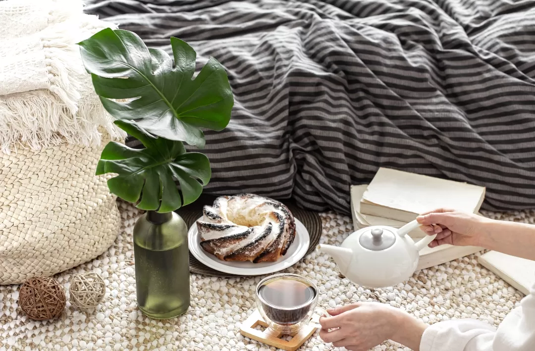 Ilustrasi. Self care simpel ala Gen Z bantu jaga mental tetap stabil saat tugas dan kerjaan lagi banyak. (Foto: Freepik)