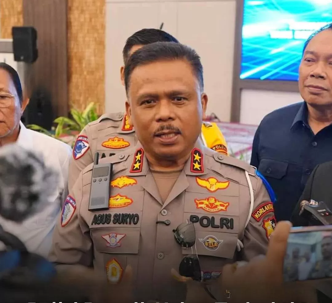Irjen Agus beri peringatan keras kepada polisi yang terbukti lakukan pungutan liar. (Foto: Instagram @fakta.indo)