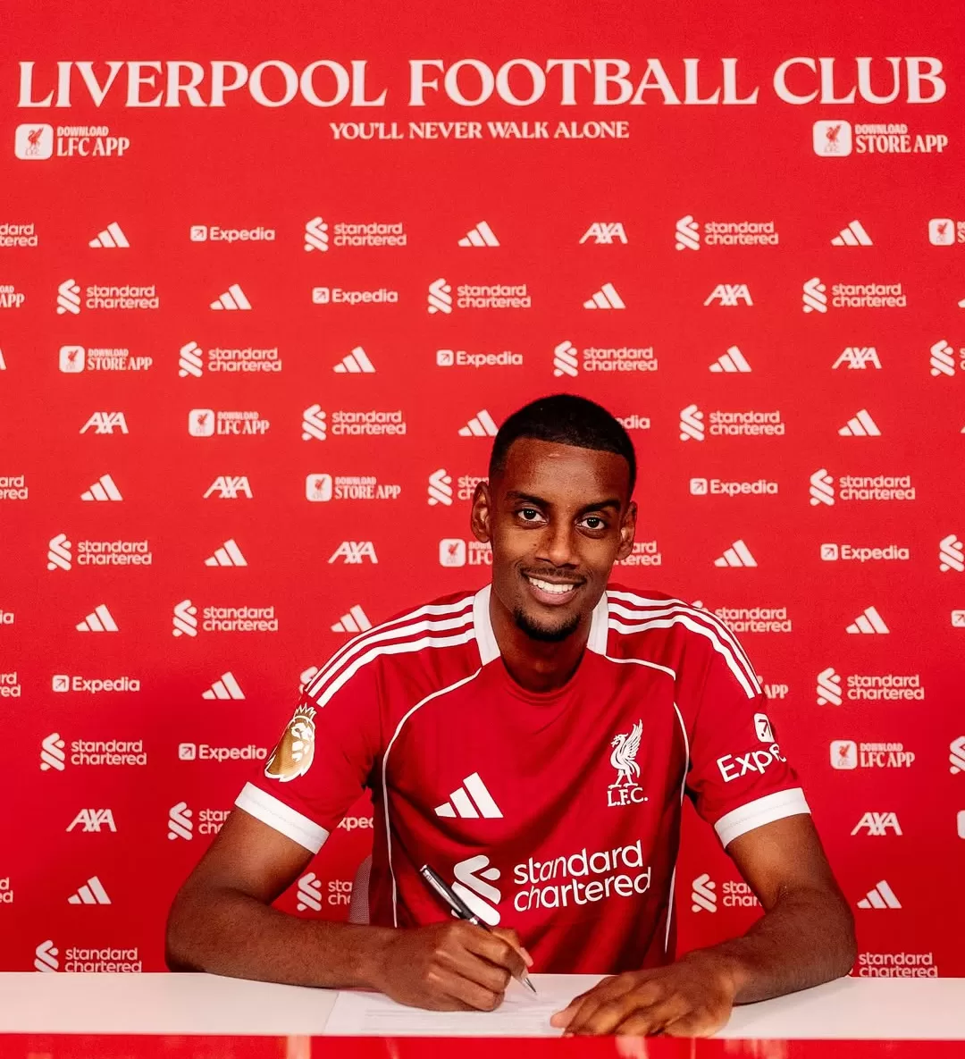 Alexander Isak resmi bergabung dengan Liverpool, siap menjadi mesin gol baru Anfield. (Foto: Instagram @liverpoolfc)