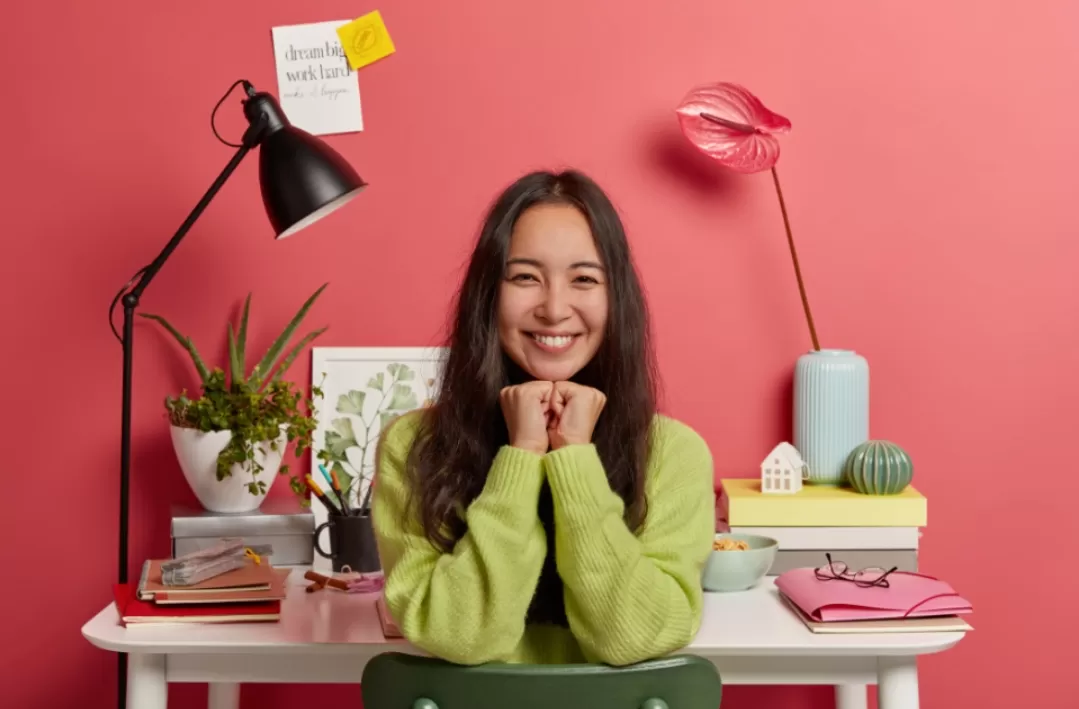 Ilustrasi. Bagi Gen Z, passion dan makna kerja lebih penting daripada gaji tinggi semata. (Foto: Freepik)