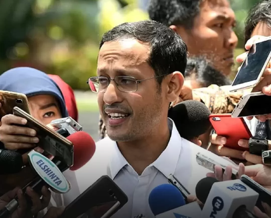 Nadiem Makarim dan empat orang lainnya jadi tersangka kasus laptop pendidikan Rp9,3 triliun. (Foto: Instagram @fakta.indo)