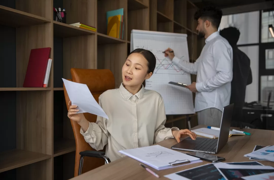 Ilustrasi. Perusahaan lebih menghargai skill nyata Gen Z, mulai dari digital, komunikasi, kreativitas, teamwork, hingga kecerdasan emosional. (Foto: Freepik)