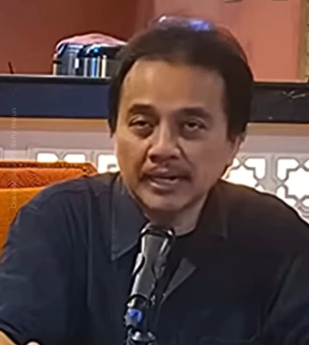 Roy Suryo tuding ijazah Gibran palsu, sebut IQ rendah, siap terbitkan buku sindiran. (Foto: Instagram @fakta.indo)