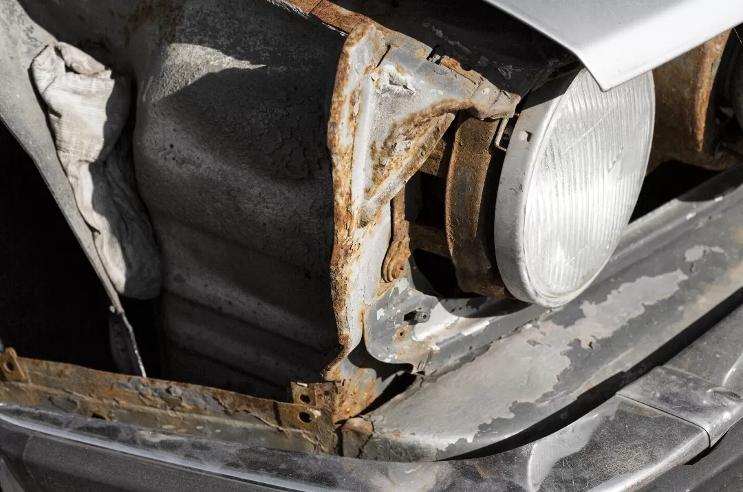 Ilustrasi. Pelajari penyebab dan cara efektif mencegah korosi pada mobil Anda. (Foto: Freepik)