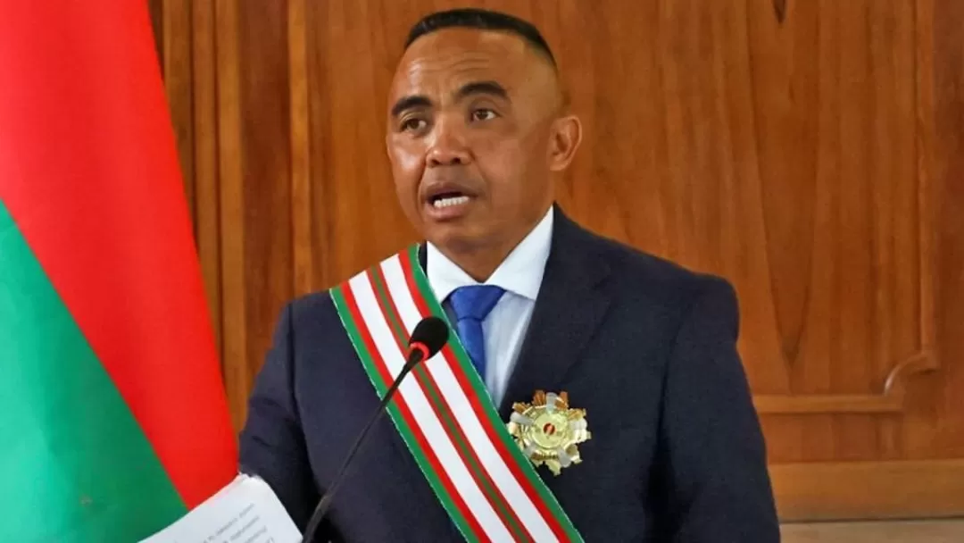 Kolonel Randrianirina dilantik sebagai presiden di Mahkamah Konstitusi, Antananarivo, Madagaskar. (Foto: Instagram @dailyupdatesnewss)