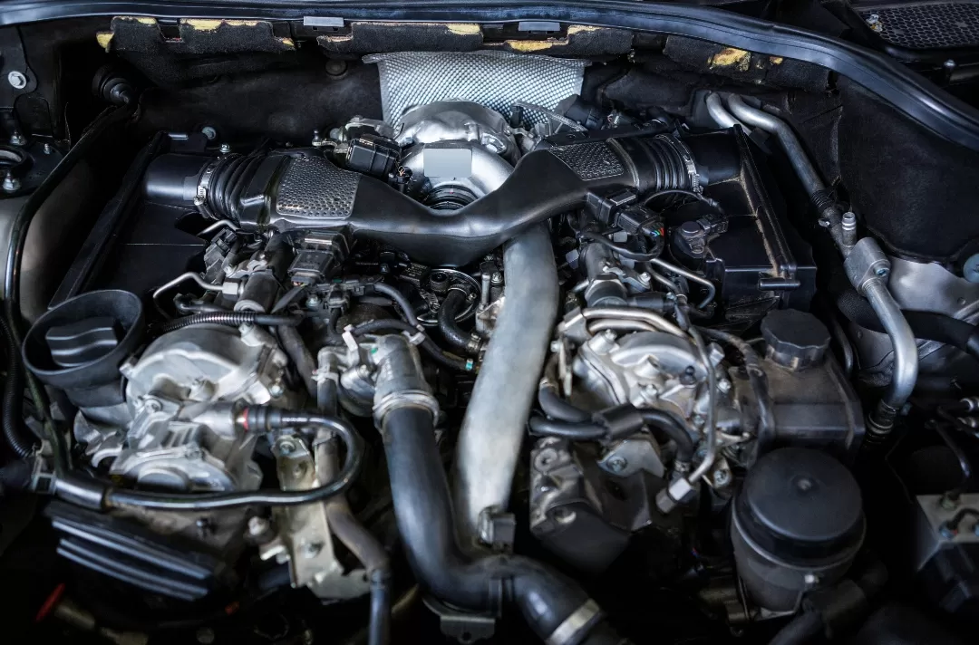 Ilustrasi. Temukan kapasitas mesin mobil ideal sesuai kebutuhan agar efisien, bertenaga, dan nyaman digunakan. (Foto: Freepik)