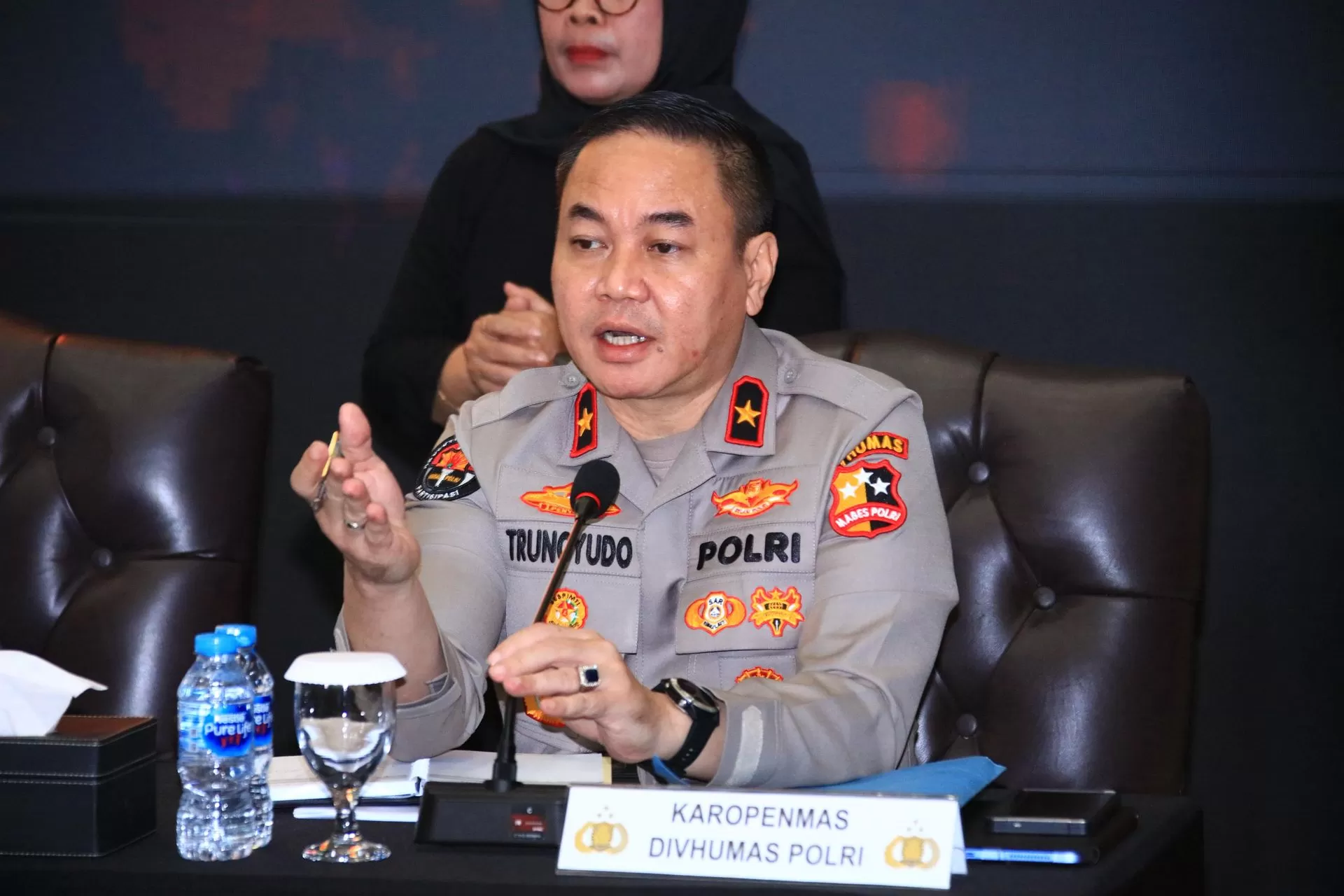 Karo Penmas Divisi Humas Polri Brigjen Pol. Trunoyudo Wisnu Andiko saat konferensi pers. (Foto: TBNews)
