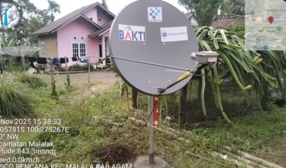 Kemenkomdigi perbaiki BTS dan distribusikan internet satelit guna memulihkan komunikasi di Sumbar. (Foto: komdigi.go.id)