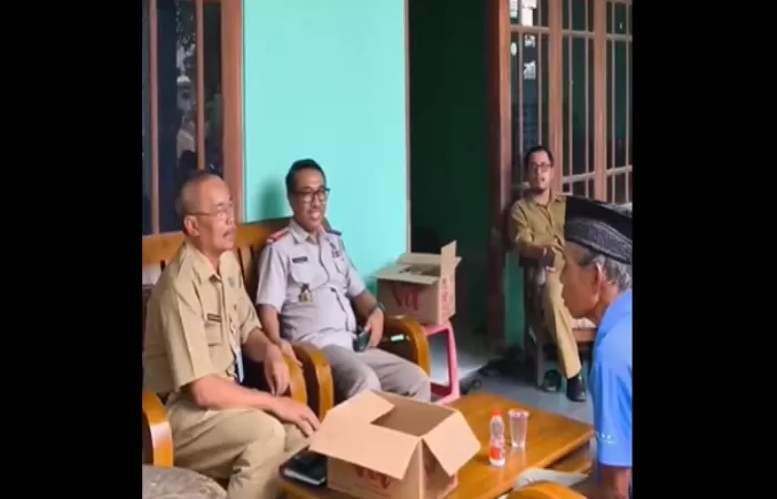 Mbah Tupon, Pemilik Sertifikat Tanah yang Digadaikan Orang Asing ke Bank. (x.com/pemkabbantul) 