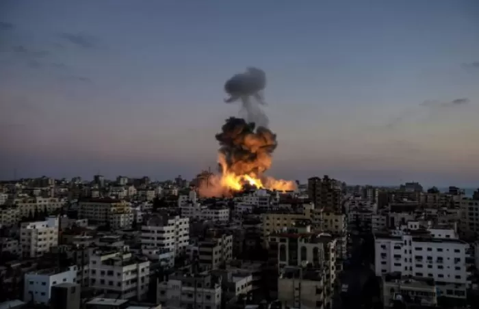 Ilustrasi ledakan nuklir di area pemukiman warga. (Unsplash.com / Mohammed Ibrahim)