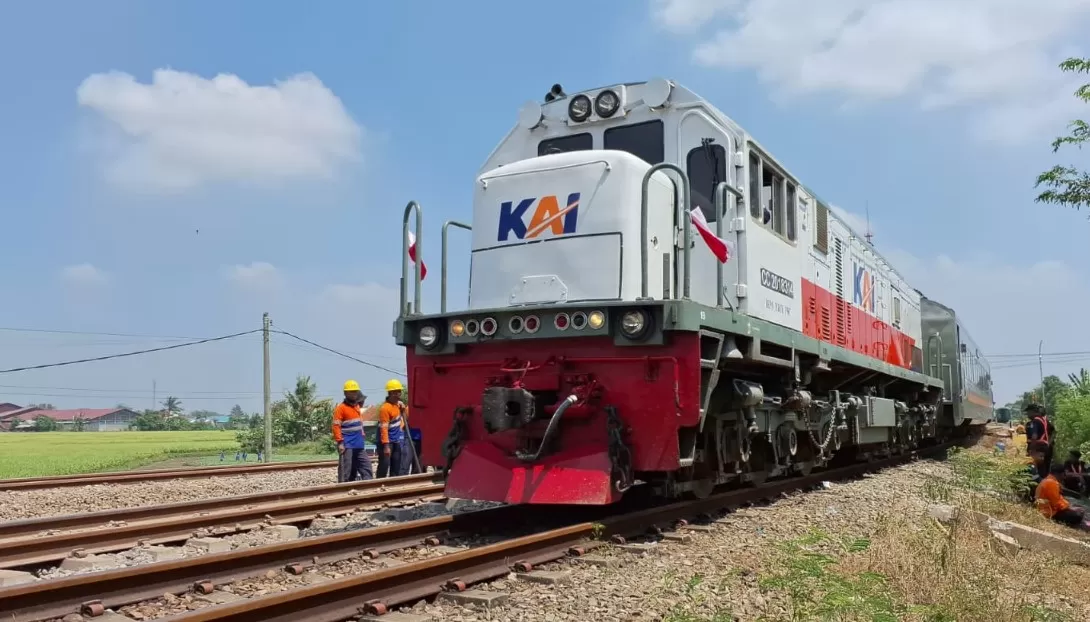 KA Argo Lawu Jadi Kereta Pertama yang Melintas Dengan Kecepatan Terbatas