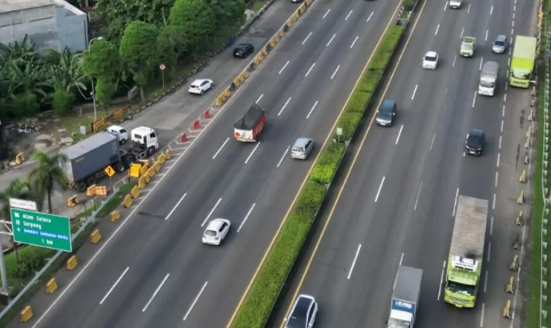 Pemerintah terapkan contra flow dan batasi truk berat di tol saat libur Maulid Nabi 2025