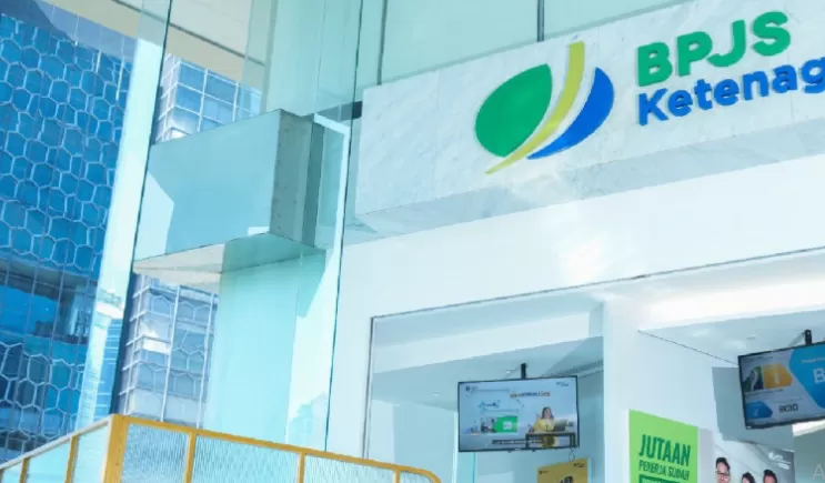 Merinci besara iuran dan daftar manfaat program JKK dan JKM menyusul diskon iuran 50 persen untuk ojol, kurir dan sopir. (bpjsketenagakerjaan.go.id)