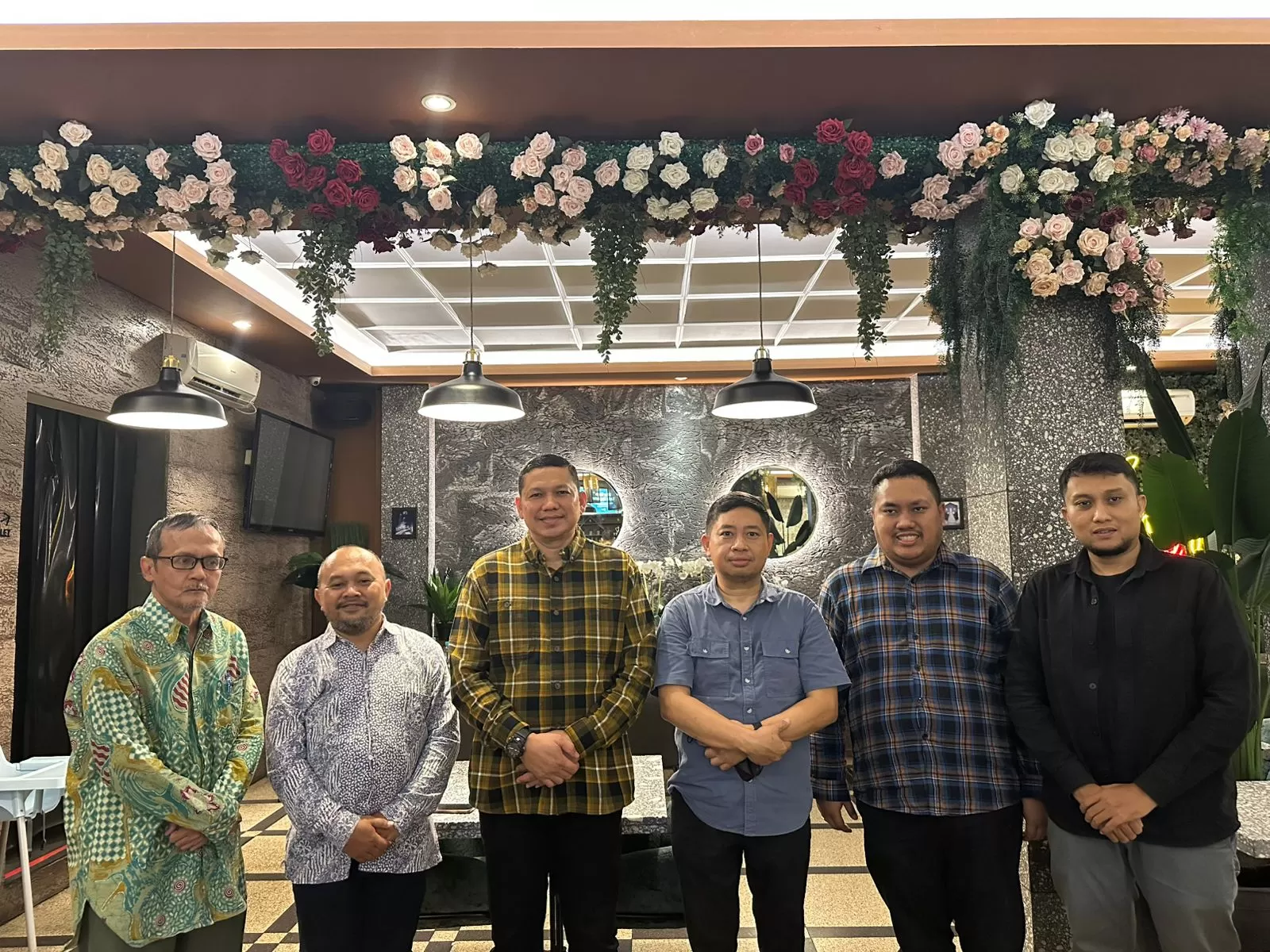 Pertemuan hangat antara DIKPI dan Promedia di Jakarta Timur bahas gagasan kepolisian. (foto: Dok. Promedia)