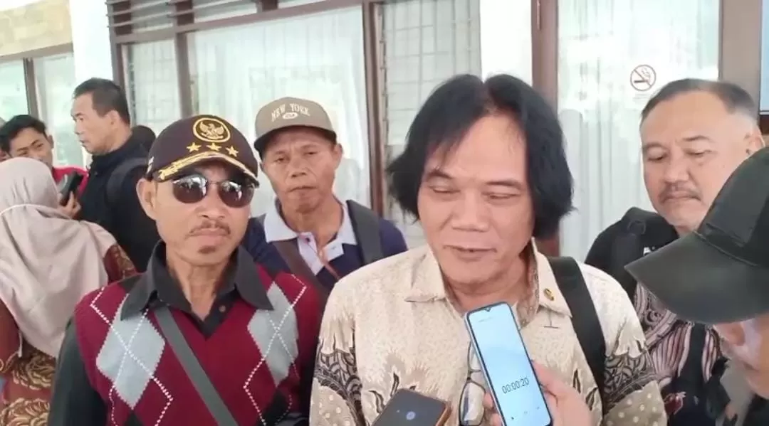 Muslimin Kuasa Hukum dari KTH Tambak Agung&nbsp;Soroti Hak Warga, Singgung Potensi Sanksi untuk PT Bumi Suksesindo (BSI). (Foto: Istimewa)