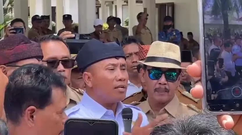 Anggota DPRD Banyuwangi ini Minta Maaf, Usai Sebut Dugaan 80 Persen Kepala Desa Lakukan Korupsi. (Foto: Land Of Osing Banyuwangi)