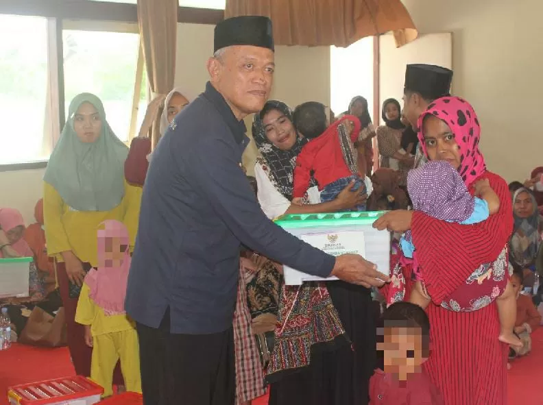Baznas Rembang Salurkan 42 Paket PMT untuk Atasi Stunting Balita di 14 Kecamatan
