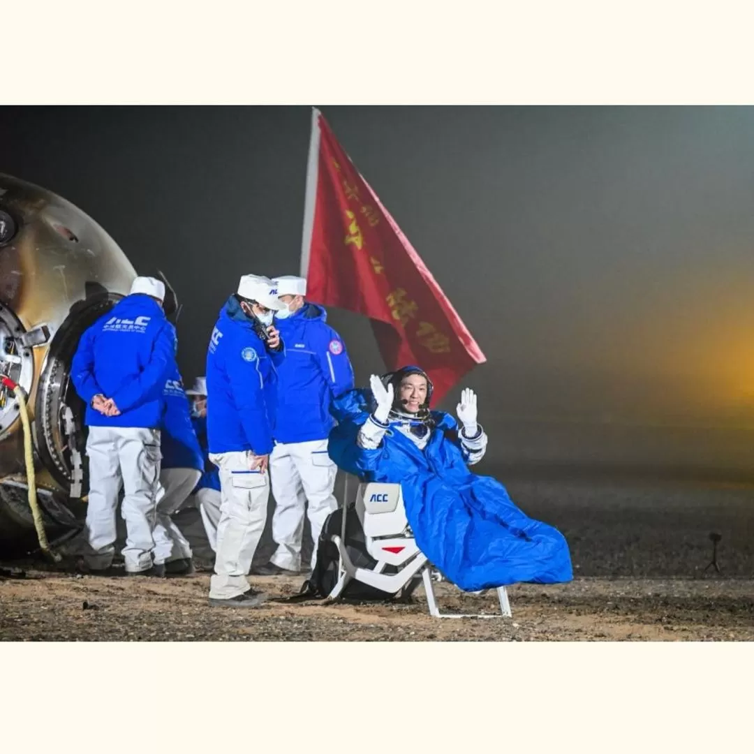 Tim Astronaut Shenzhou-18 Sukses Kembali ke Bumi Setelah Misi 6 Bulan