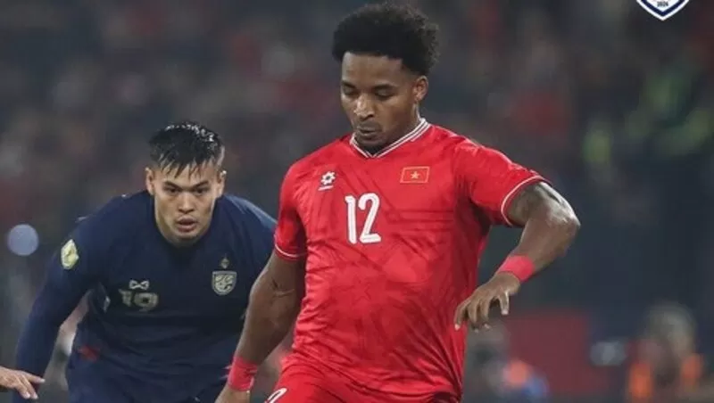 Pemain timnas Vietnam Nguyen Xuan Son laga vs Thailand dalam final Piala AFF 2024. (@aseanutdfc)