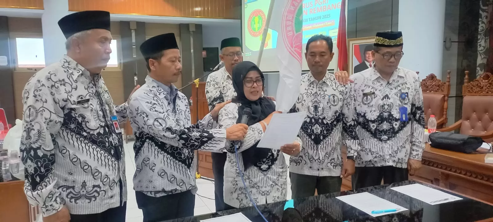Inilah Susunan Pengurus PGRI Rembang 2024-2029: Pemimpin Baru, Semangat Baru!