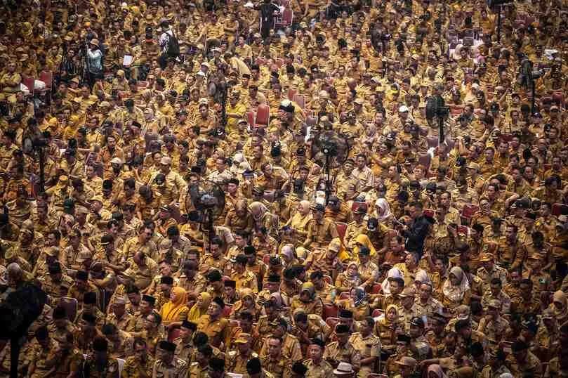 Gubernur Jateng Ahmad Luthfi gagas Sekolah Antikorupsi, 7.810 kades dilatih wujudkan desa bebas korupsi.  