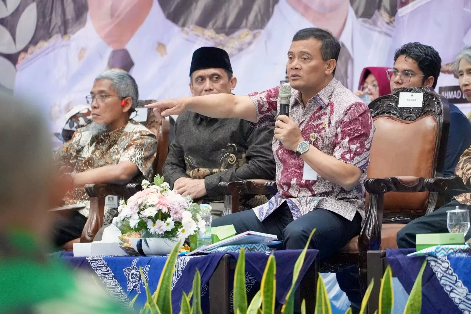 Gubernur Jateng Ahmad Luthfi respons cepat aspirasi disabilitas dan perempuan dalam Musrenbangwil Banyumas dengan solusi nyata.