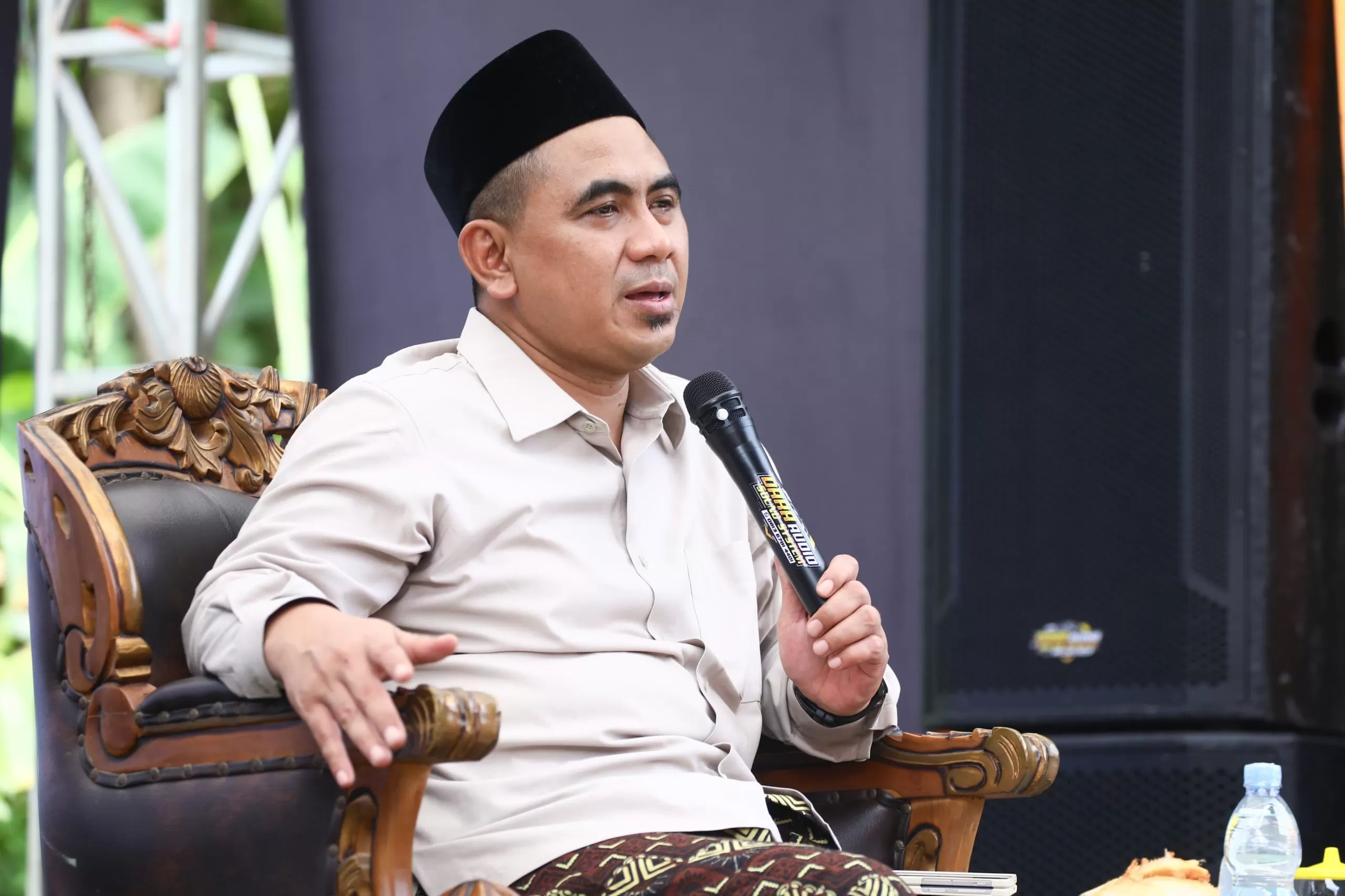 Wakil Gubernur Jawa Tengah, Taj Yasin, menyampaikan duka cita mendalam atas meninggalnya anggota DPR RI dari Fraksi PKB, Alamudin Dimyati Rois atau Gus Alam.