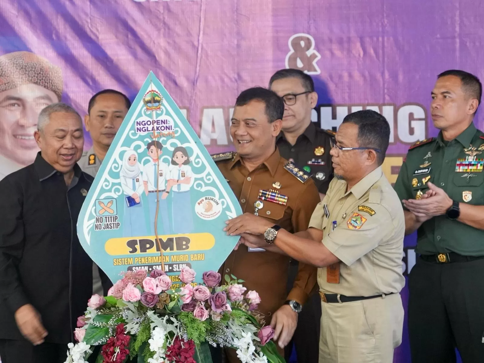 Pertama di Indonesia, Pemprov Jateng Jalin Kemitraan Sekolah Swasta untuk Beri Pendidikan Siswa Miskin 