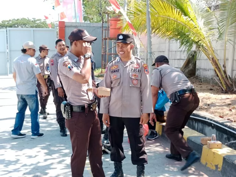 Operasi Aman Candi 2025 dari Satgas Binmas Polres Rembang mengadakan sambang dan penyuluhan. Foto: Polres Rembang