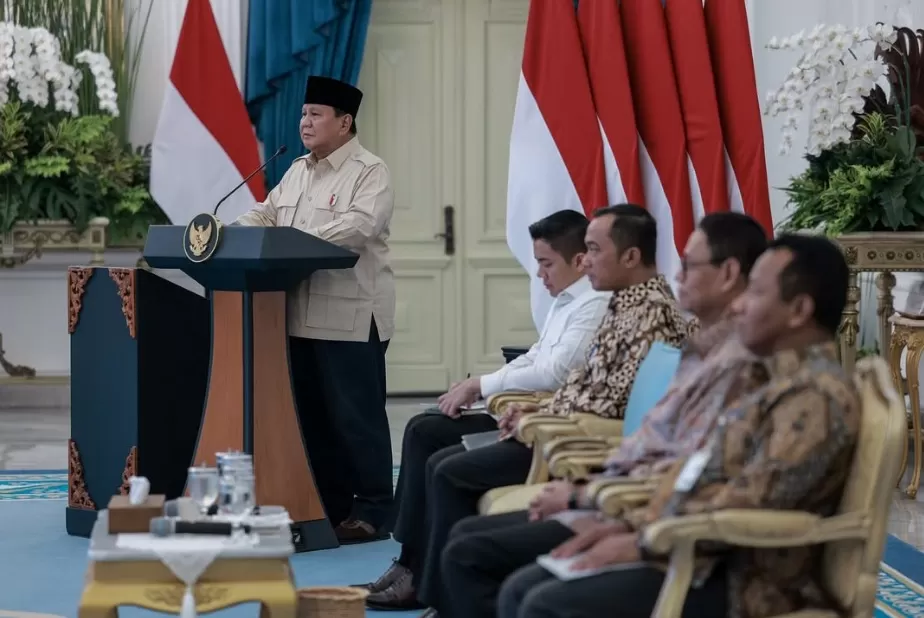 Presiden Republik Indonesia, Prabowo Subianto. (instagram/presidenrepublik (NAMA MEDIA) - Wacana perombakan kabinet atau reshuffle kembali mencuat ke publik.   Namun, Istana menegaskan bahwa hanya Pre