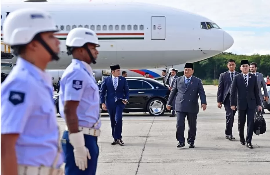 Seskab Teddy sebut kehadiran Presiden Prabowo di KTT BRICS 2025 sebagai momen bersejarah bagi diplomasi Indonesia.