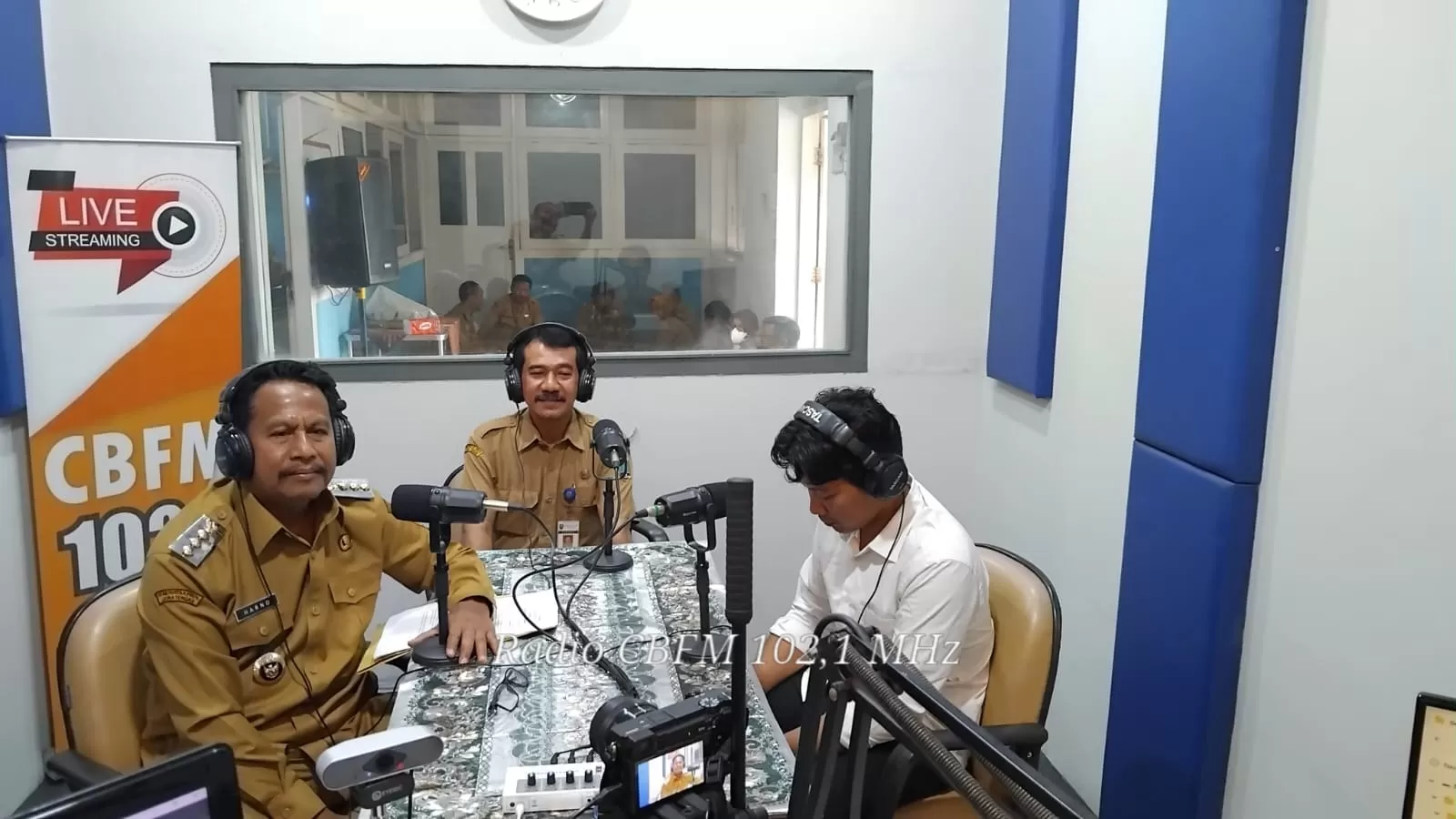 Radio CB FM Rembang merayakan 51 tahun. Inilah perjalanan panjangnya dari Siradar hingga jadi media lokal paling dicintai warga.