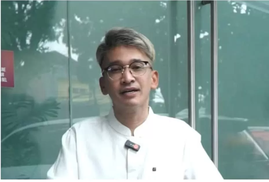 Potret presenter Ruben Onsu yang akan melaporkan pemilik akun TikTok yang memfitnah anaknya. (Instagram/ruben_onsu)