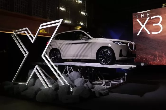 Potret mobil SUV mewah asal Jerman, BMW X3. (Instagram.com/@bmw_indonesia)