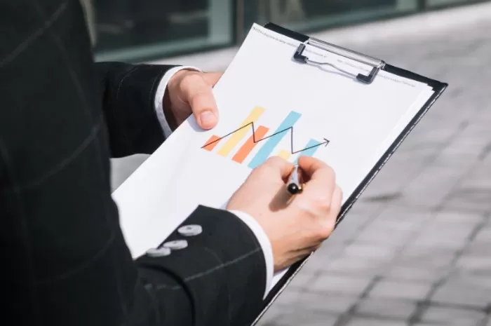 Ilustrasi pertumbuhan Ekonomi RI yang tumbuh pada kuartal II (Q2) pada tahun 2025. (Freepik.com)