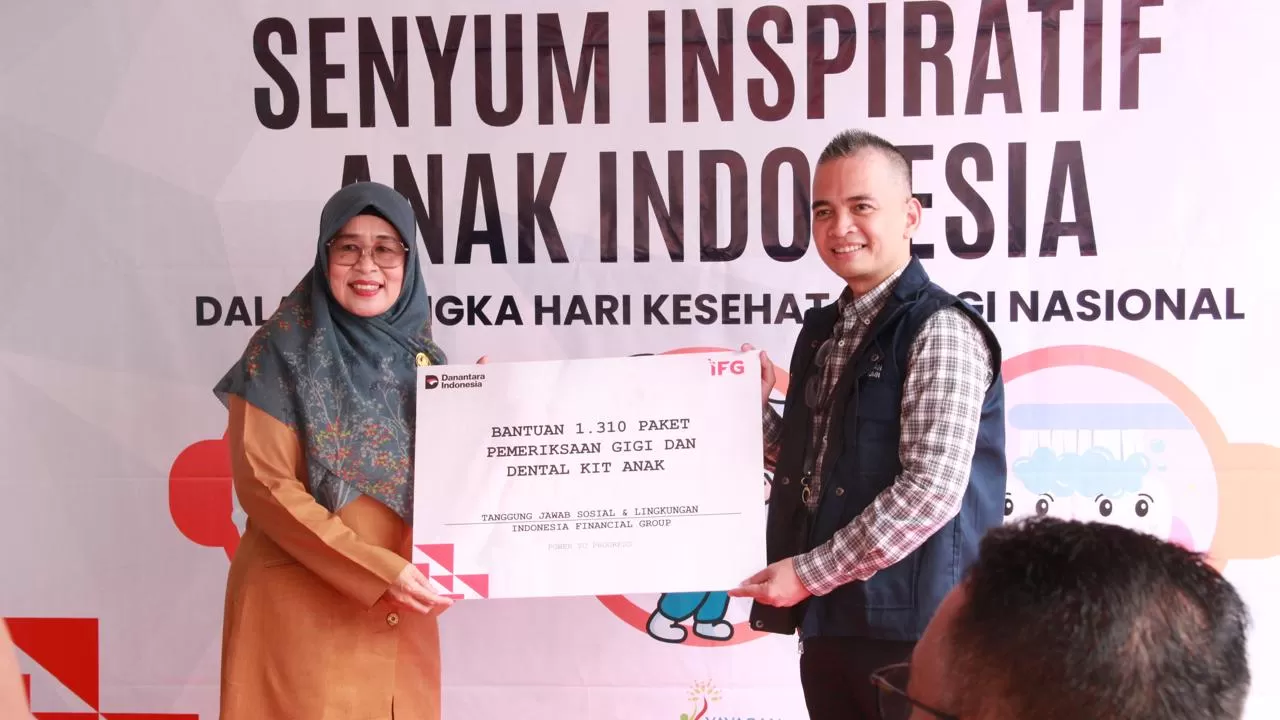 IFG dan YIAB hadirkan program Senyum Inspiratif Anak Indonesia, edukasi kesehatan gigi sejak dini di Tangerang Selatan.